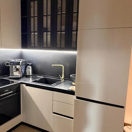 Апартаменты Sunny Flat Near The & Pool View *
